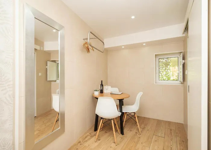 Cosy Mouraria By Hosty