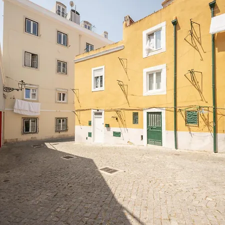 Cosy Mouraria By Hosty Lägenhet Lisboa