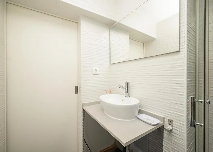 Cosy Mouraria By Hosty Apartament