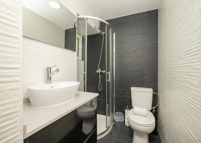 Cosy Mouraria By Hosty Apartament *