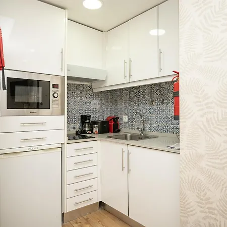 Apartment Cosy Mouraria By Hosty